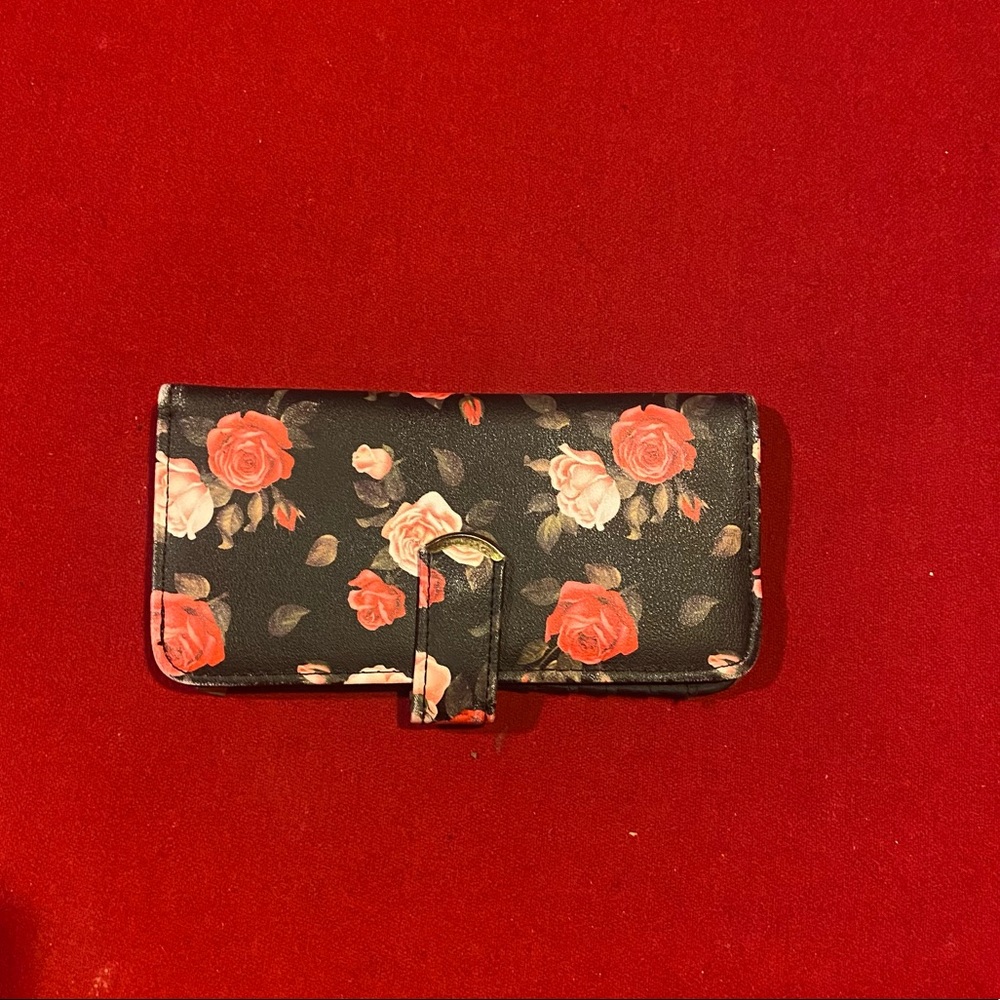 Floral wallet